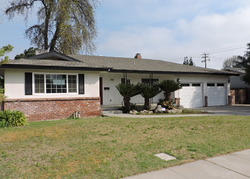 Pre-foreclosure in  NORTHHILL ST Selma, CA 93662