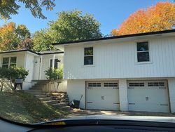 Pre-foreclosure Listing in NW SHAMROCK AVE LEES SUMMIT, MO 64081
