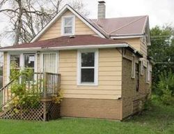 Pre-foreclosure in  WOOD ST Harvey, IL 60426