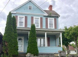 Pre-foreclosure in  BLUFF ST Kittanning, PA 16201