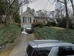 Pre-foreclosure in  LONGWOOD DR NW Atlanta, GA 30305