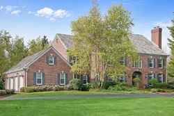 Pre-foreclosure Listing in W HAWTHORNE RD MEQUON, WI 53097