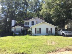 Pre-foreclosure in  SHILOH DR Daphne, AL 36526