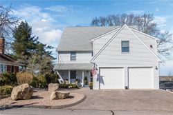 Pre-foreclosure in  SUMMER ST Westerly, RI 02891
