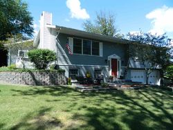 Pre-foreclosure in  CLAIRE LN Middlebury, IN 46540