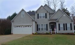 Pre-foreclosure in  MEADOWCREEK Anderson, SC 29621