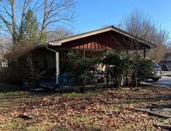 Pre-foreclosure in  DUNBAR RD Crossville, TN 38572