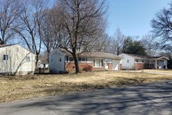  Lynn Meadows Ln, Florissant MO