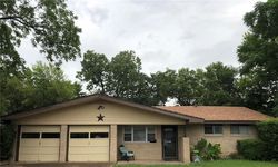 Pre-foreclosure in  CAHILL OVAL ST Fort Worth, TX 76114