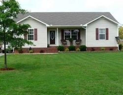 Pre-foreclosure in  CEDAR DR Fayetteville, TN 37334