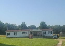 Pre-foreclosure in  WILLIS MARTIN RD Cookeville, TN 38501