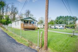 Pre-foreclosure Listing in HILLSIDE AVE BRISTOL, TN 37620