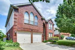  Teal Dr, Fort Worth TX
