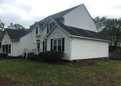Pre-foreclosure in  FLINTLOCK RD Chesapeake, VA 23322