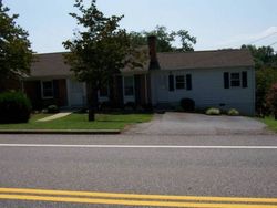 Pre-foreclosure in  SHEFFIELD DR Lynchburg, VA 24502