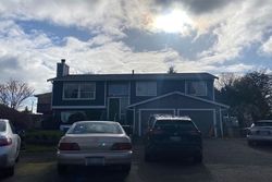 Pre-foreclosure in  S 131ST PL Seattle, WA 98168