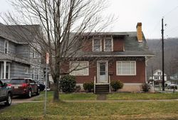 Pre-foreclosure Listing in LIBERTY ST FRANKLIN, PA 16323
