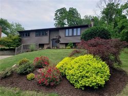 Pre-foreclosure in  CARMELL DR Pittsburgh, PA 15241