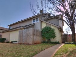 Pre-foreclosure Listing in NW 101ST ST OKLAHOMA CITY, OK 73162