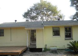 Pre-foreclosure in  BEACHVIEW DR NE Fort Walton Beach, FL 32547