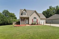 Pre-foreclosure in  WILLIAMSDALE RD Graham, NC 27253