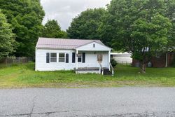 Pre-foreclosure Listing in SHADY ST NEWLAND, NC 28657