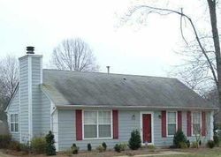 Pre-foreclosure in  WOODWEDGE DR Charlotte, NC 28227