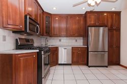  W 55th St, Bayonne NJ