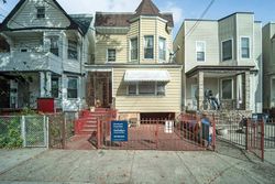 Pre-foreclosure in  BIDWELL AVE Jersey City, NJ 07305