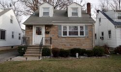 Pre-foreclosure in  MONMOUTH AVE Linden, NJ 07036