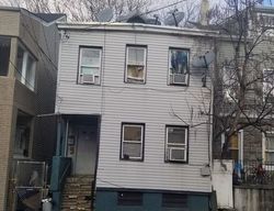 Pre-foreclosure in  GODWIN AVE Paterson, NJ 07501