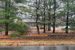 Pre-foreclosure in  JARVIS RD Sicklerville, NJ 08081