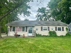 Pre-foreclosure in  S ARAGON AVE Dayton, OH 45420