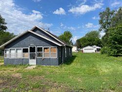 Pre-foreclosure in  SHERMAN ST Saint Joseph, MO 64504