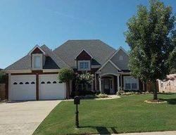 Pre-foreclosure in  ROSELEIGH DR Southaven, MS 38672