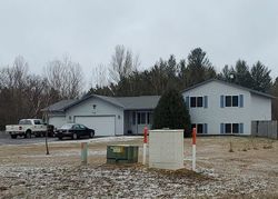 Pre-foreclosure in  ESSEN RD NE Cambridge, MN 55008