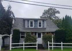 Pre-foreclosure in  BEAUMONT RD Worcester, MA 01604