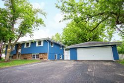 Pre-foreclosure in  WOODY WAY Lake In The Hills, IL 60156