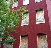 Pre-foreclosure in  N CARROLLTON AVE Baltimore, MD 21217
