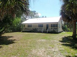Pre-foreclosure in  SW MOSS AVE Indiantown, FL 34956