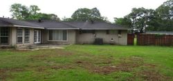 Pre-foreclosure in  SAINT FRANCIS AVE Baton Rouge, LA 70811