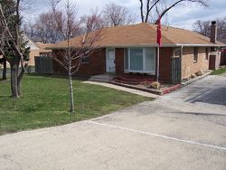 Pre-foreclosure in  S 88TH AVE Justice, IL 60458