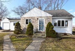 Pre-foreclosure Listing in SUNNYSIDE AVE DYER, IN 46311