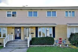 Pre-foreclosure Listing in SORENG AVE SCHILLER PARK, IL 60176