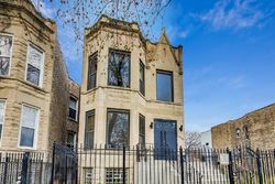 Pre-foreclosure in  W FULTON ST Chicago, IL 60612