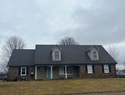 Pre-foreclosure in  COLONY CT Greenfield, IN 46140