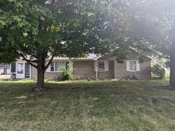Pre-foreclosure Listing in S WASHINGTON ST SWAYZEE, IN 46986