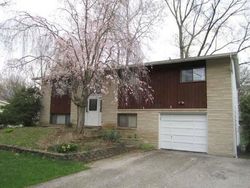 Pre-foreclosure in  E MORNINGSIDE DR Bloomington, IN 47408