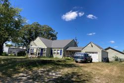 Pre-foreclosure in  W SOUTH ST Eaton, IN 47338