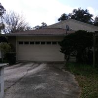 Pre-foreclosure in  N CYPRESS AVE Green Cove Springs, FL 32043